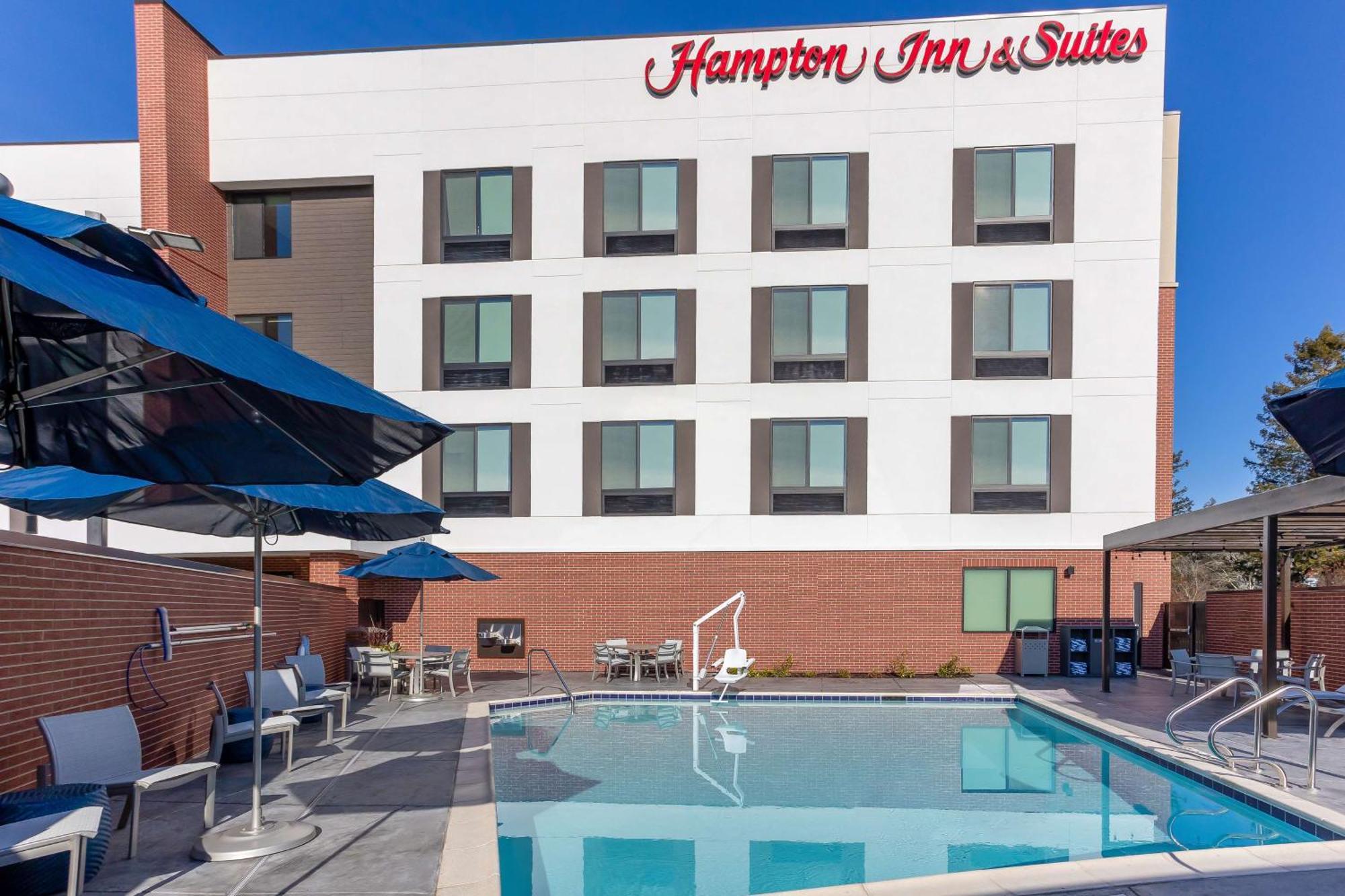 Hampton Inn & Suites Santa Rosa Sonoma Wine Country Dış mekan fotoğraf