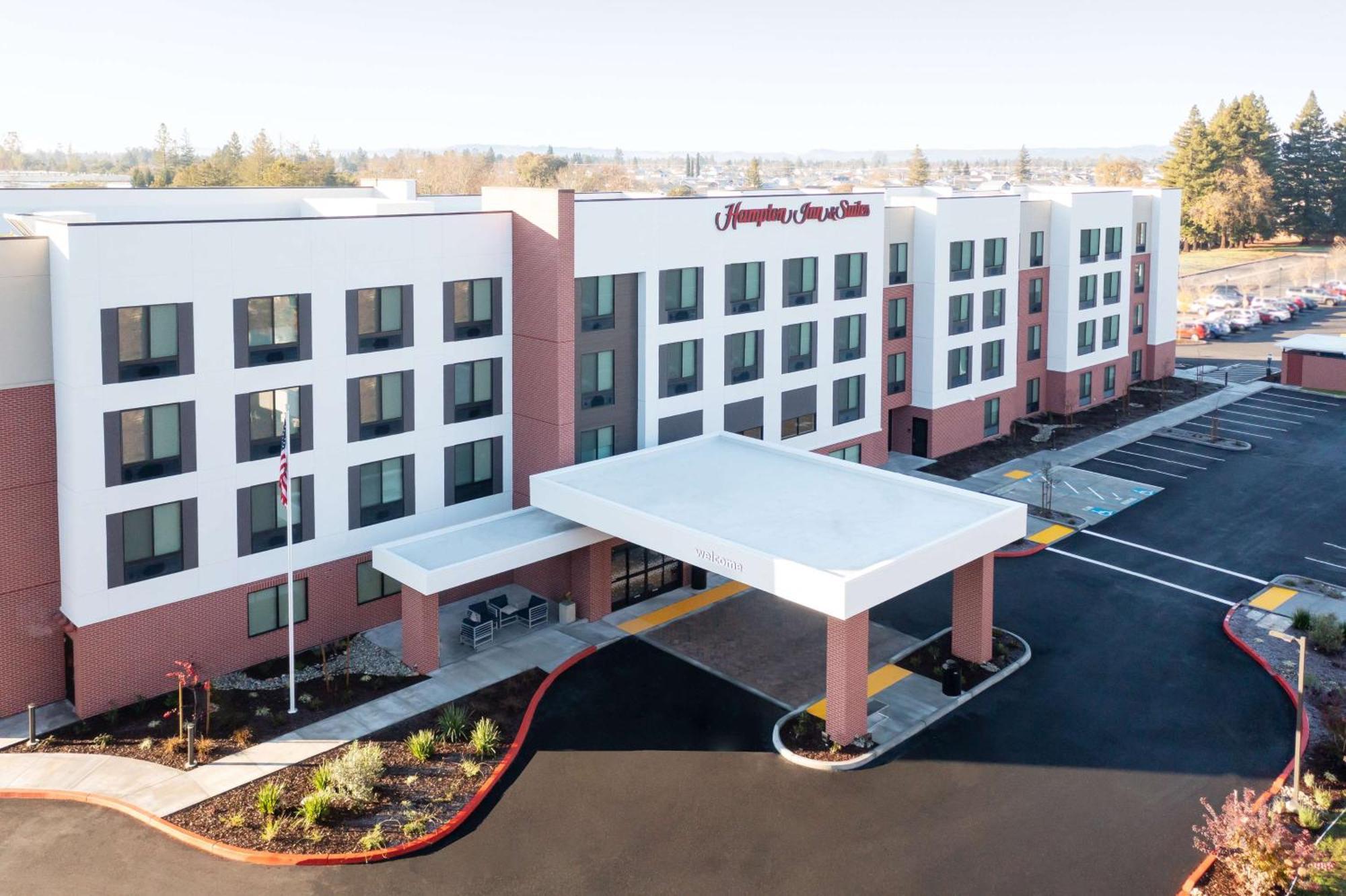 Hampton Inn & Suites Santa Rosa Sonoma Wine Country Dış mekan fotoğraf
